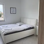 Apartman Na Fali