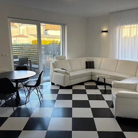 Na Fali Apartman